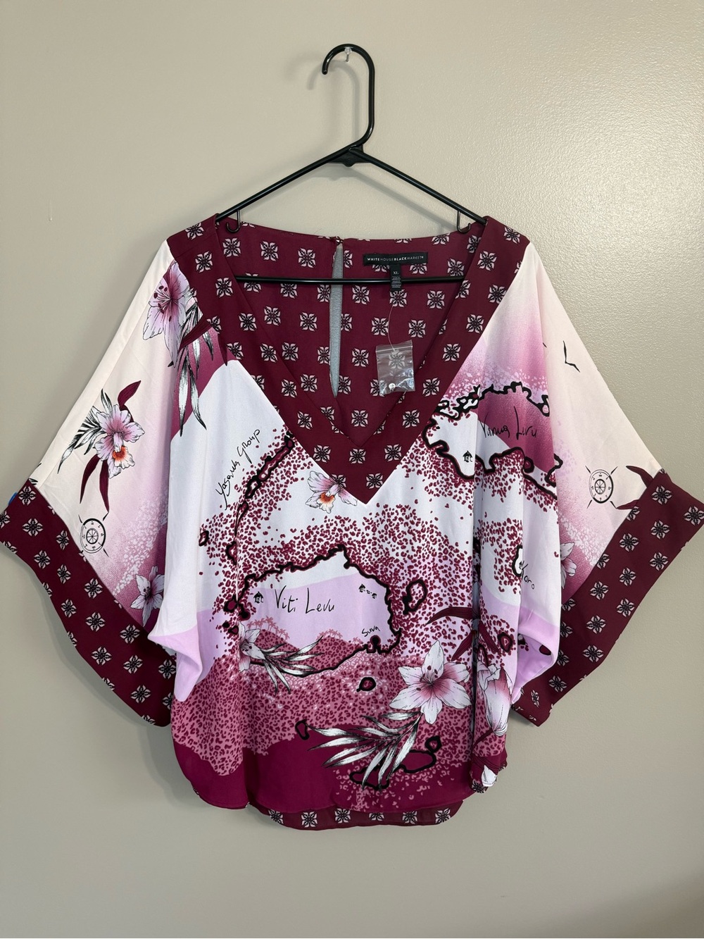 NWT WHBM Fiji Sunset Kimono Top Blouse V-neck Flowy Maroon White Pink Women’s XL